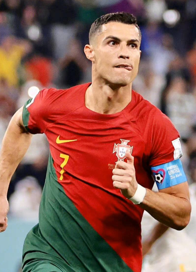 沙特聯(lián)賽：C羅里程碑之夜，傳奇再續(xù)引熱議