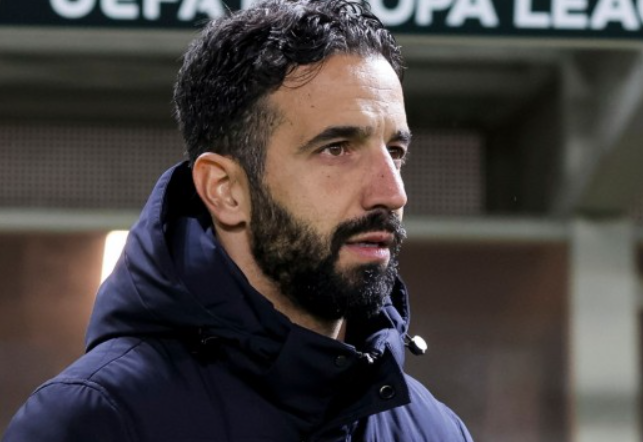 費(fèi)迪南德評(píng)阿莫林：曼聯(lián)執(zhí)教如履薄冰，戰(zhàn)術(shù)微調(diào)存隱憂