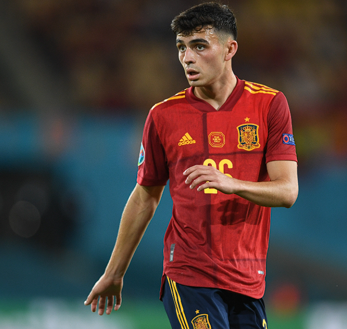 佩德里傷退后<a href='https://www.www.temos-conference.com/news/tag/258.html' style='color: blue;'>巴薩</a>中場調(diào)整策略深度分析