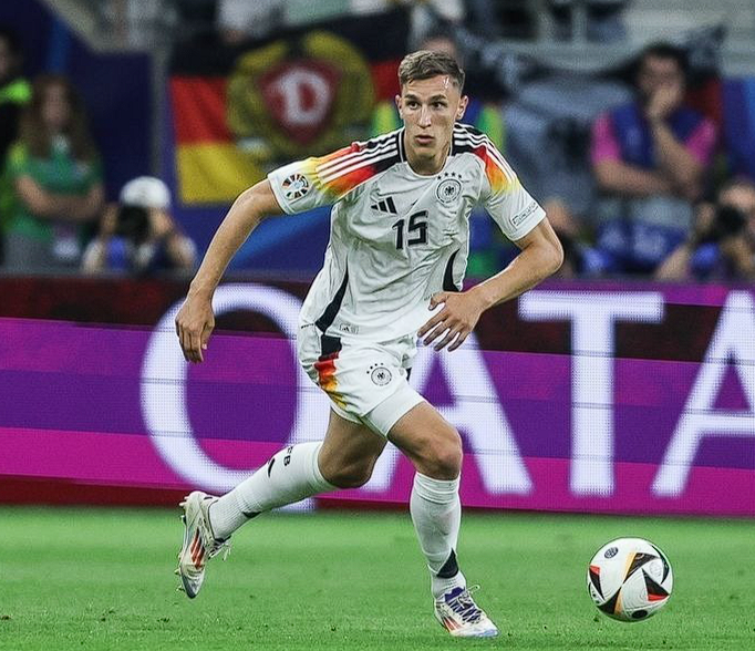 多特蒙德防線告急：施洛特貝克或缺戰(zhàn)曼城，聚勒傷停加劇困境