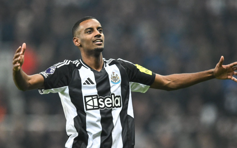 瑞典主帥波特談伊薩克傷?。浩诖鰬?zhàn)，謹(jǐn)慎評(píng)估