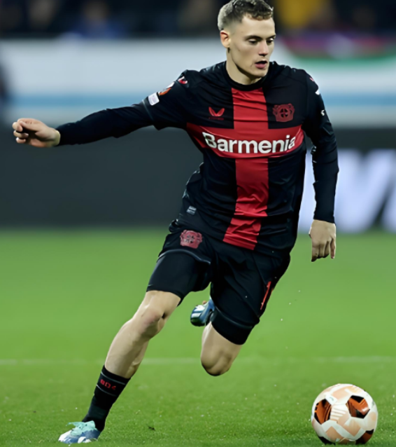 斯內(nèi)德提醒維爾茨：需盡快適應(yīng)英超，展現(xiàn)巨星實(shí)力