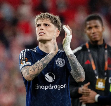 切爾西大勝狼隊：戰(zhàn)術(shù)智慧與新星閃耀