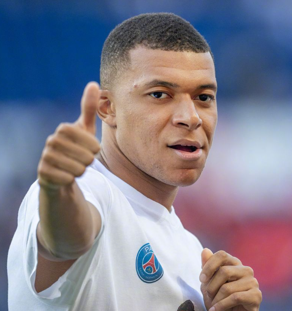 法國(guó)隊(duì)世預(yù)賽晉級(jí)后：德尚暢談晉級(jí)感受、世界杯展望與球隊(duì)