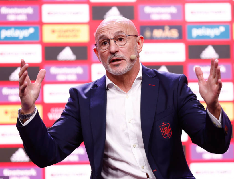 西班牙世預(yù)賽平局后，德拉富恩特多維剖析賽事與展望未來