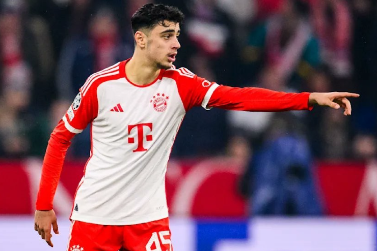 拜仁逆轉弗賴堡：帕夫洛維奇談賽場得失與<a href='https://www.www.temos-conference.com/news/tag/260.html' style='color: blue;'>歐冠</a>備戰(zhàn)