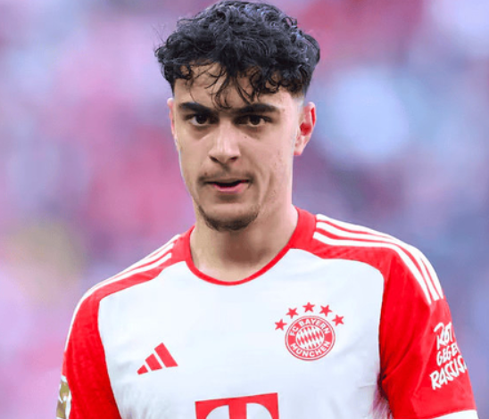 拜仁逆轉弗賴堡：帕夫洛維奇談賽場得失與歐冠備戰(zhàn)