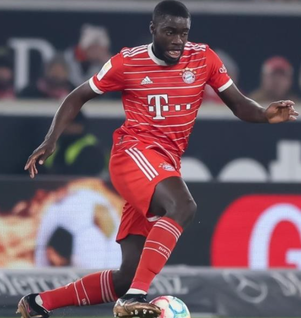 拜仁逆轉(zhuǎn)取勝后于帕梅卡諾談未來：無關(guān)金錢，專注當(dāng)下