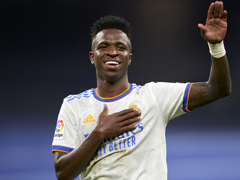 卡尼薩雷斯剖析<a href='https://www.www.temos-conference.com/news/tag/286.html' style='color: blue;'>皇馬</a>困境：維尼修斯與阿隆索成焦點