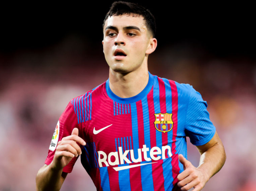 佩德里等球員回歸，弗里克盼巴薩逆襲爭(zhēng)冠