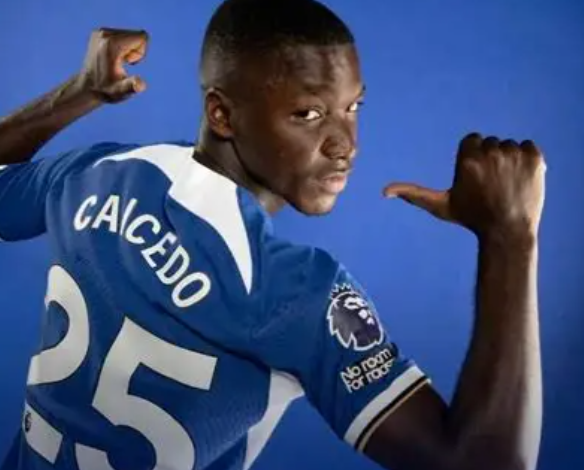 切爾西戰(zhàn)平阿森納后：卡拉格剖析凱塞多受比較影響及犯規(guī)問(wèn)題