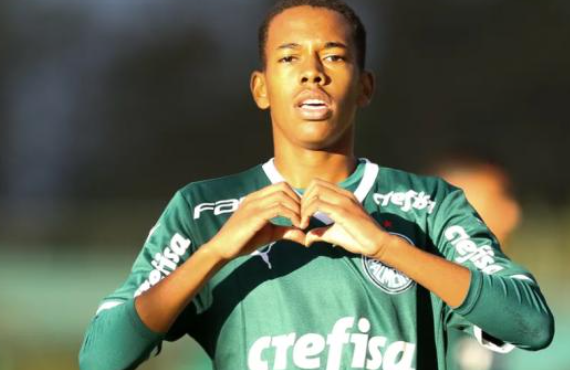 羅馬諾揭秘埃斯特旺：合同細節(jié)、特殊條款與未來定位