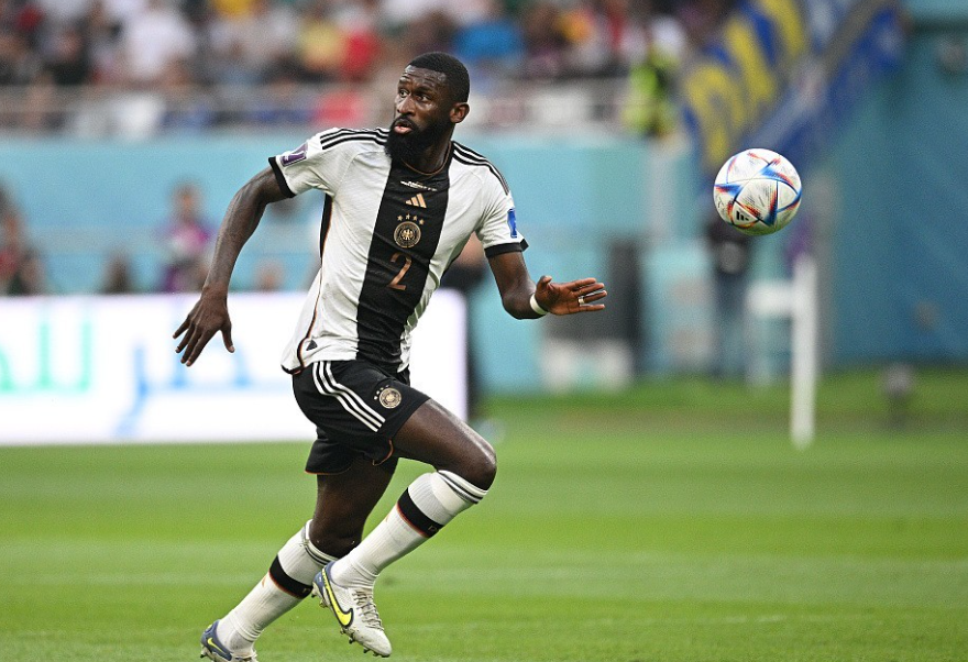 皇馬后衛(wèi)呂迪格：復(fù)出困境與未來懸念