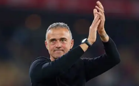 法甲賽后聚焦：恩里克談巴黎圣日耳曼大勝與未來(lái)展望