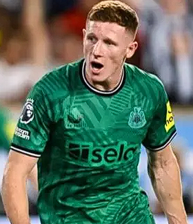 英超雙雄競(jìng)逐安德森，曼市或迎中場(chǎng)新星